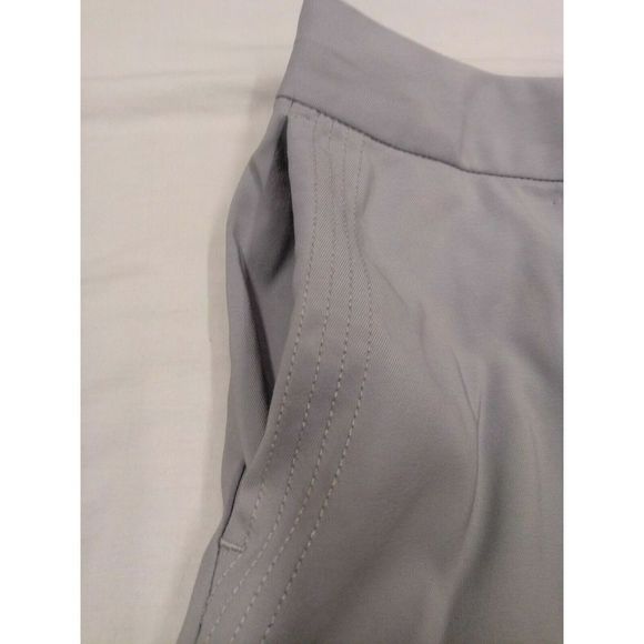 Nike AJ5663-012 Women's Sz XS DRY-Fit Bermuda Style Golf Shorts Wolf Gray $75 - Picture 4 of 7